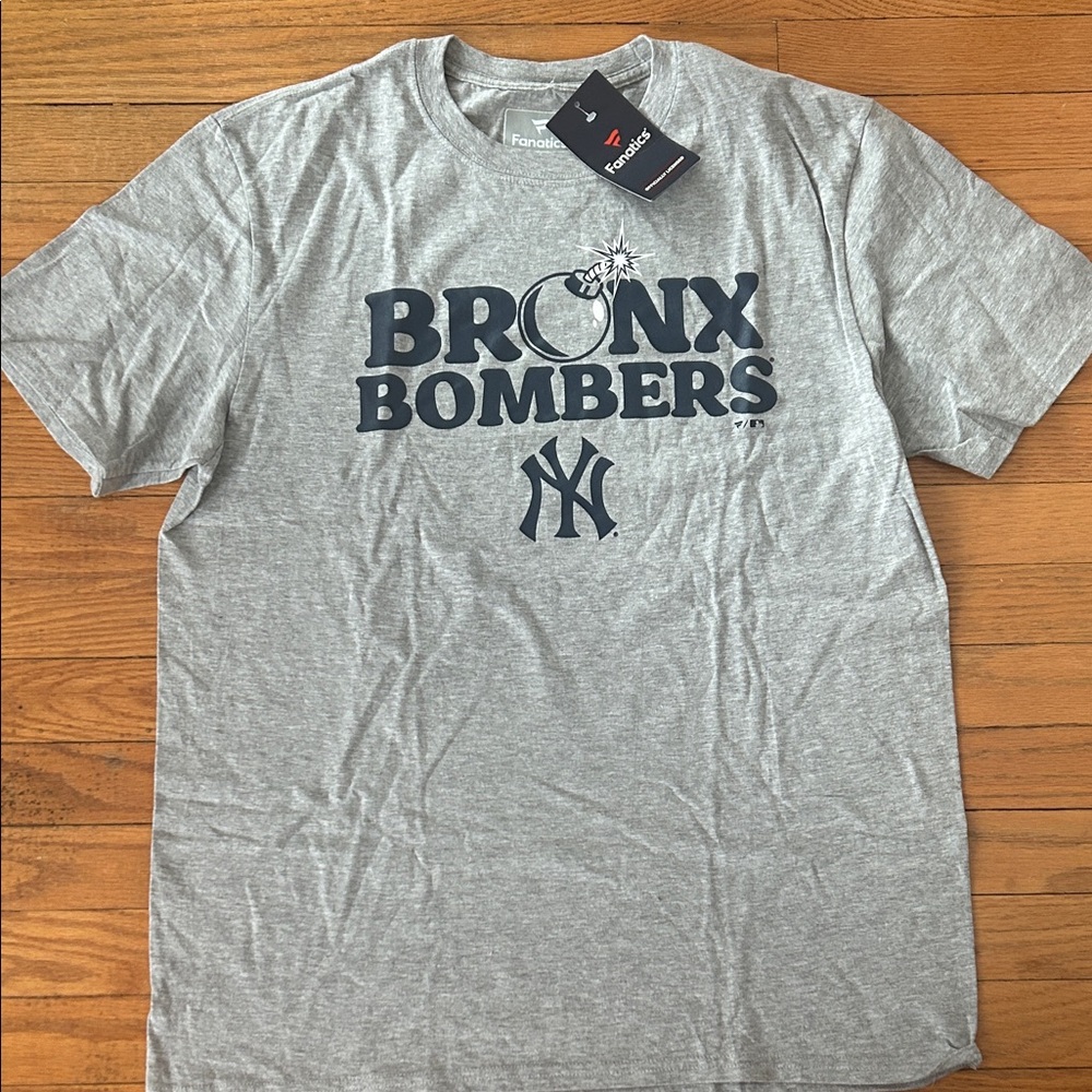 NWT! Fanatics Gray Bronx Bombers Short Sleeve Tee - Picture 3 of 6